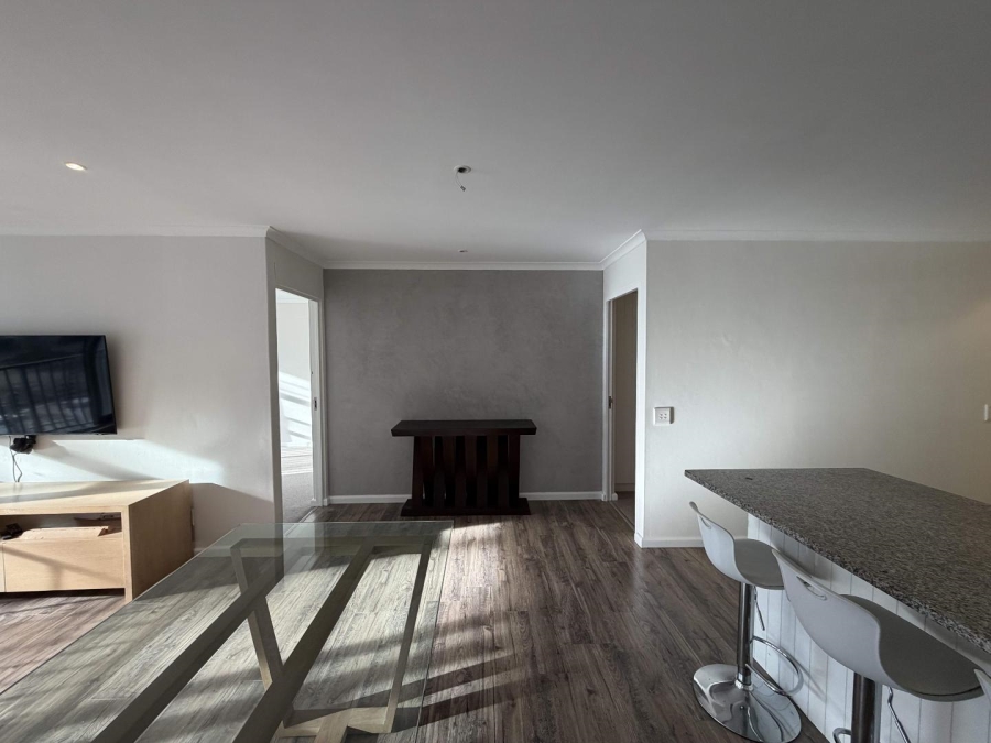 To Let 2 Bedroom Property for Rent in Claremont Upper Western Cape